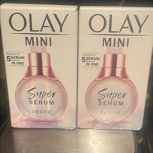 OLAY Mini Super Serum with Pink Accents